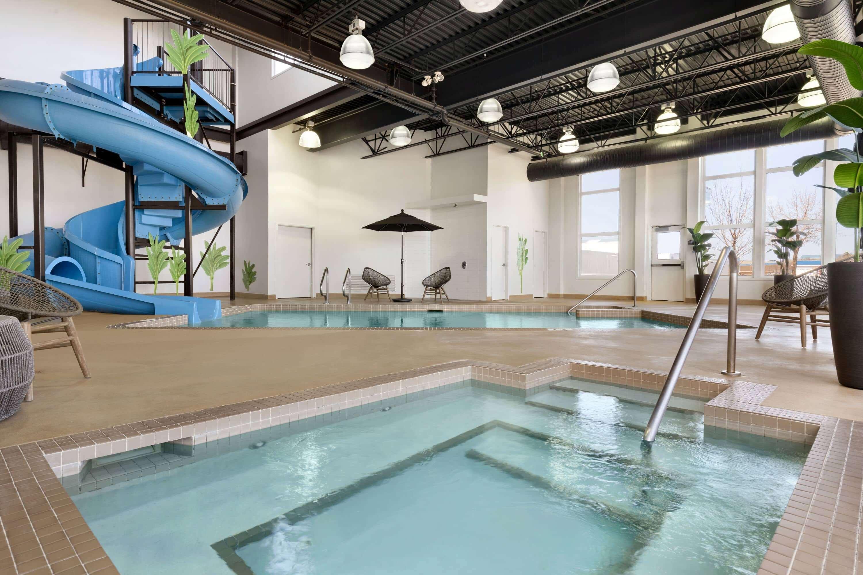 Microtel Inn & Suites By Wyndham Estevan Exterior foto